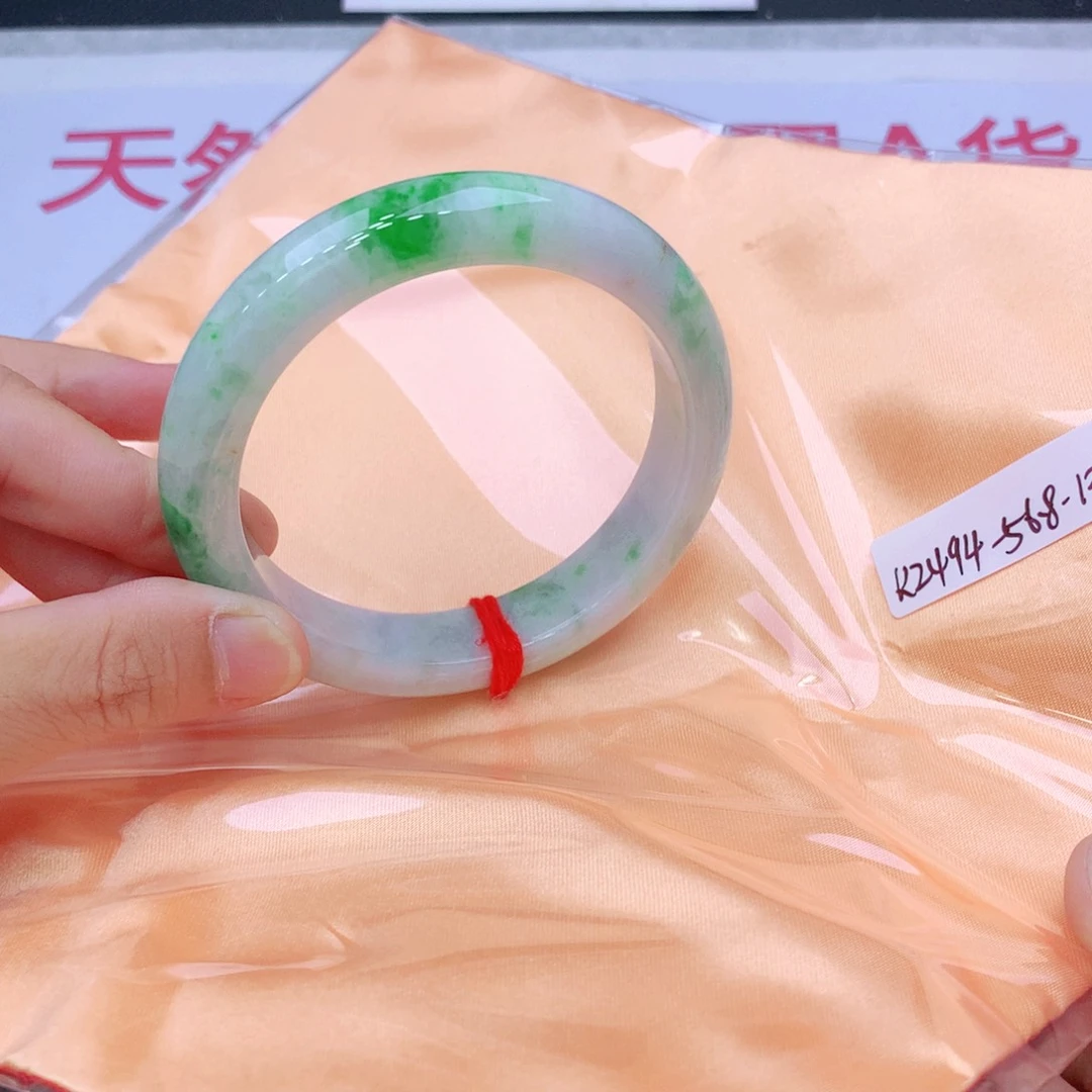 未镶嵌手镯翡翠翡翠