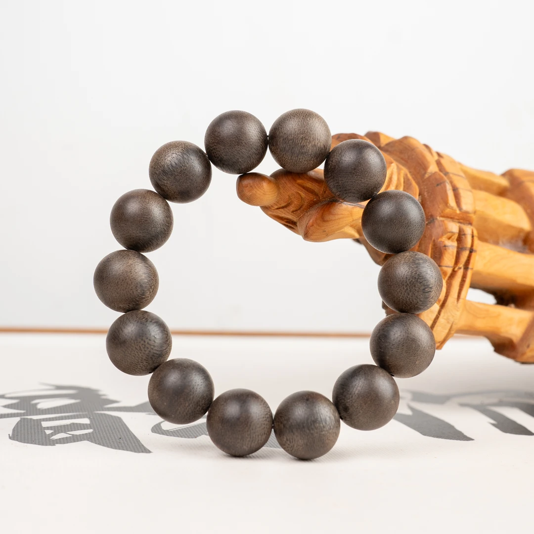 （回流迦南）海南莺歌绿帝王绿棋楠1.6单圈文玩手串（多样性发货)