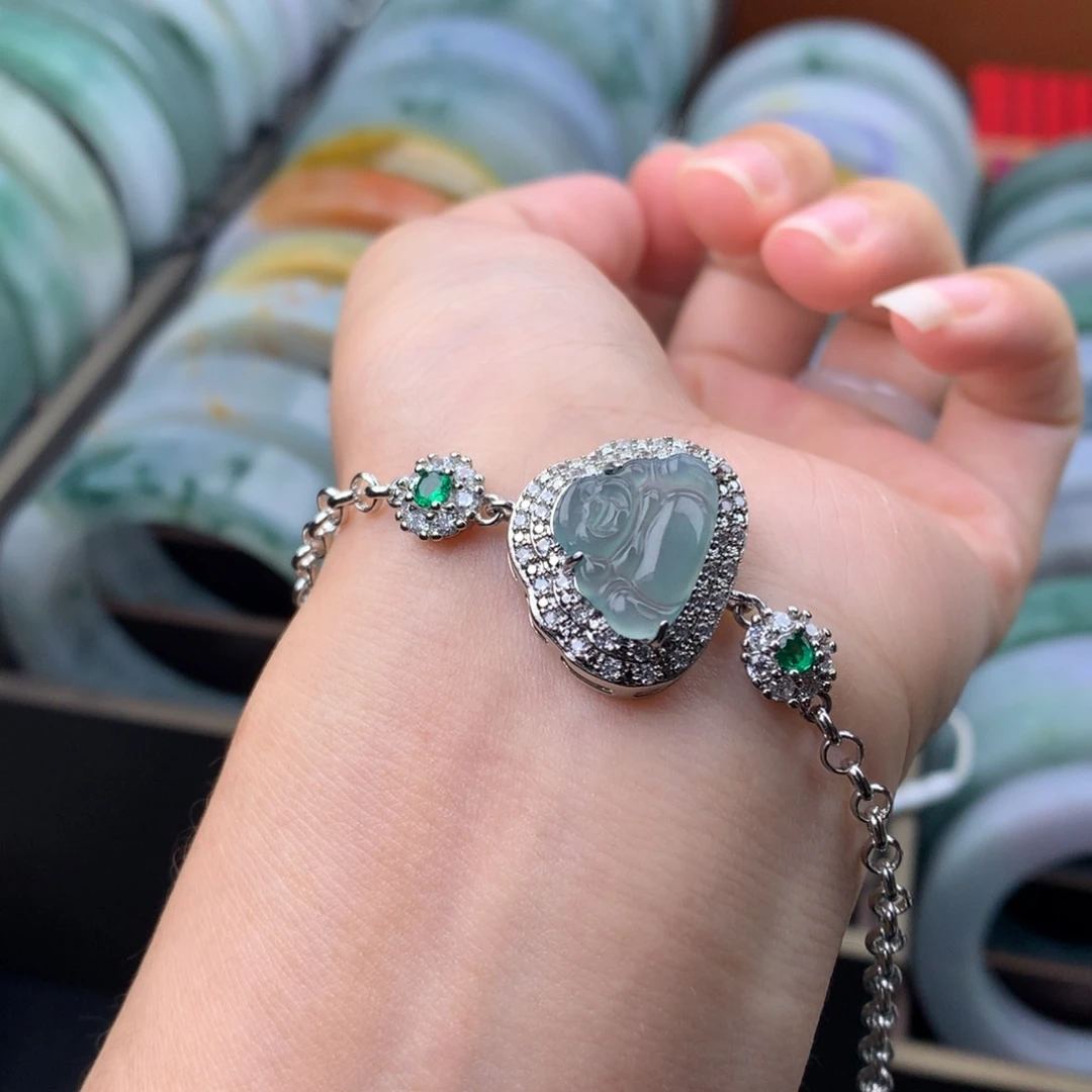 未镶嵌手链翡翠多样性