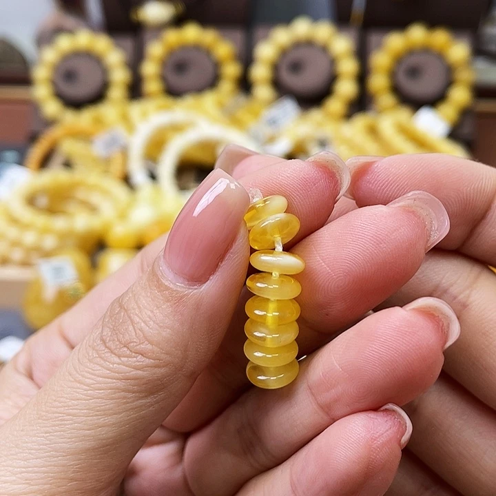 琥珀珠宝奇石未镶嵌隔片尺寸8+mm