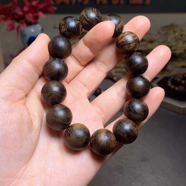 沉香手串越南芽庄黄棋楠瘤疤1.6