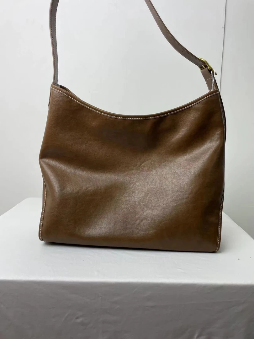 IM1358栗棕【点点精选】新款时尚轻奢百搭气质女包