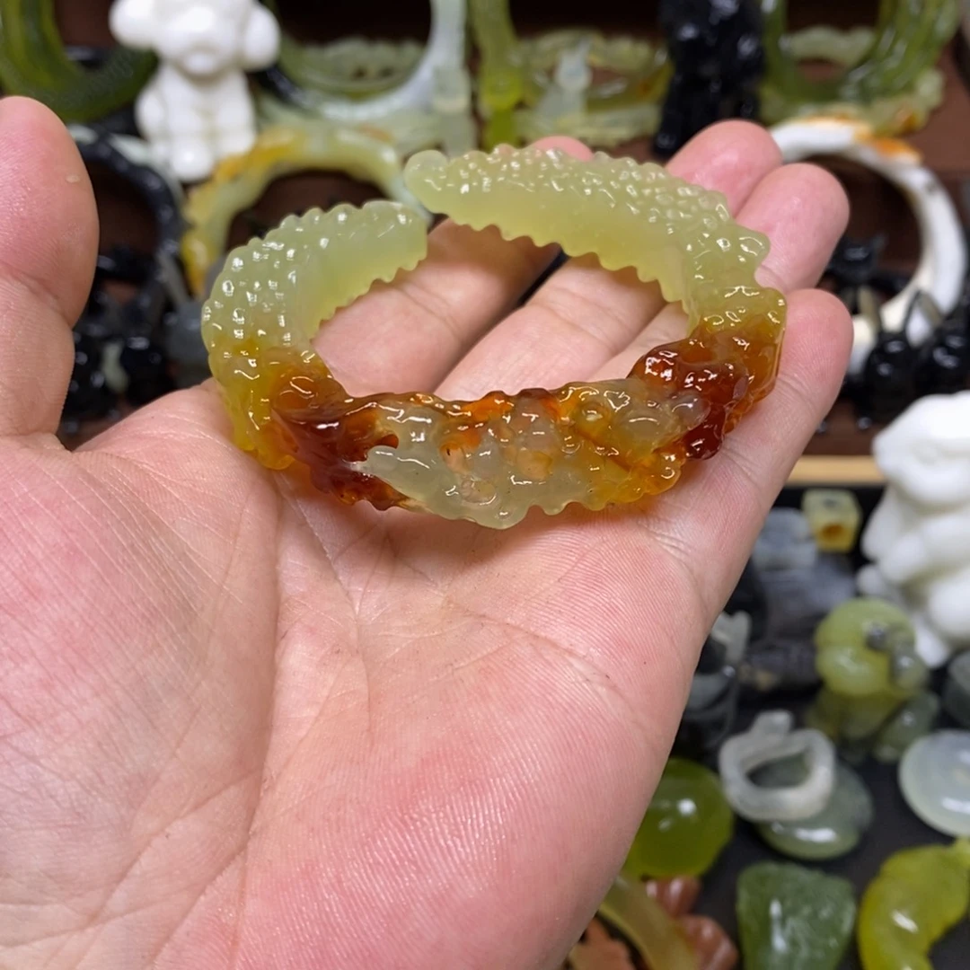 蛇纹石玉手镯未镶嵌炎*