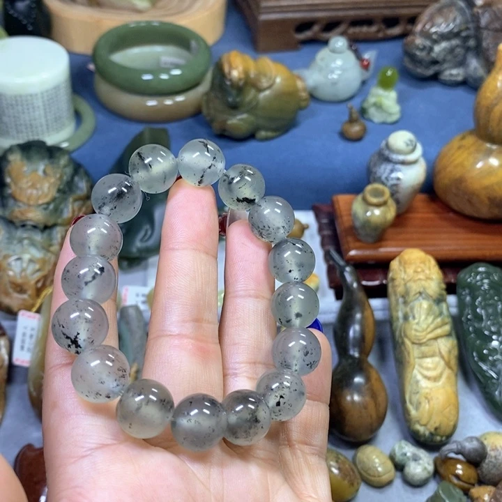 蛇纹石玉未镶嵌岫玉