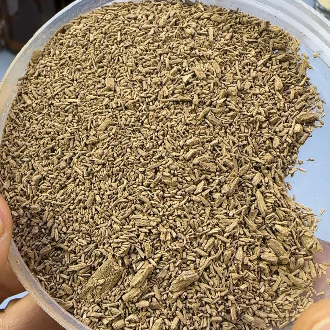 沉香沉香碎屑芽庄千年碳化红土米粒10克不退