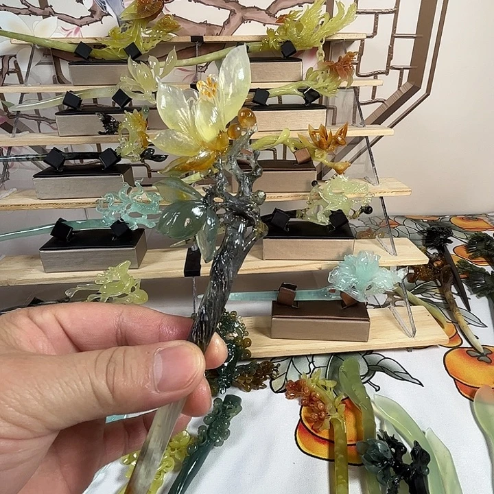 叹***蛇纹石玉未镶嵌发簪