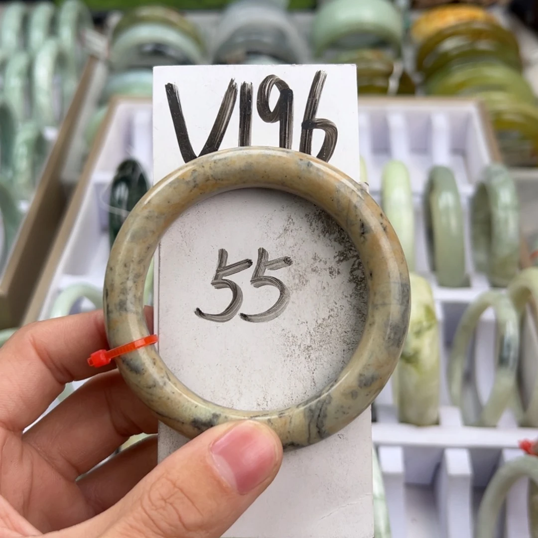 岫玉手镯未镶嵌天然岫玉微瑕