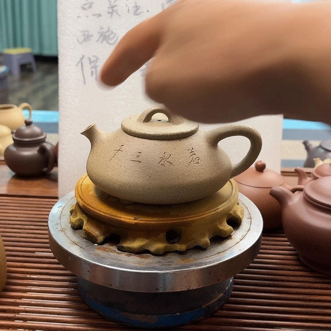 茶壶紫砂半手工制作