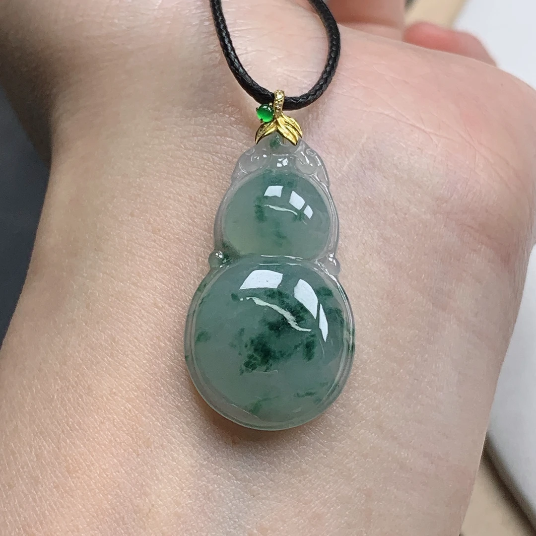 缅甸天然A货翡翠18K金扣头镶嵌冰种飘花葫芦吊坠