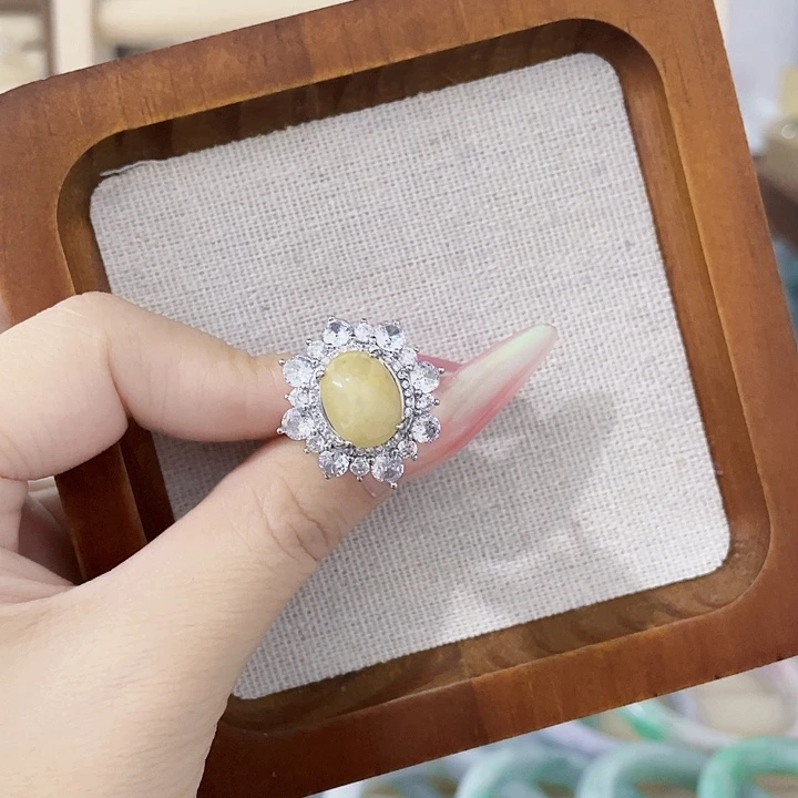 翡翠未镶嵌颈饰天然翡翠Ａ货