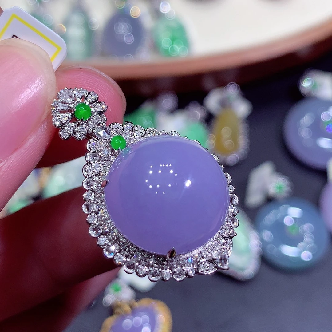 吊坠(不含链)18K金镶嵌翡翠