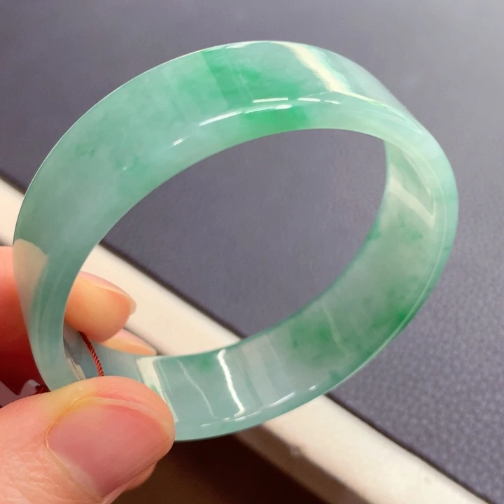 未镶嵌手镯翡翠翡翠