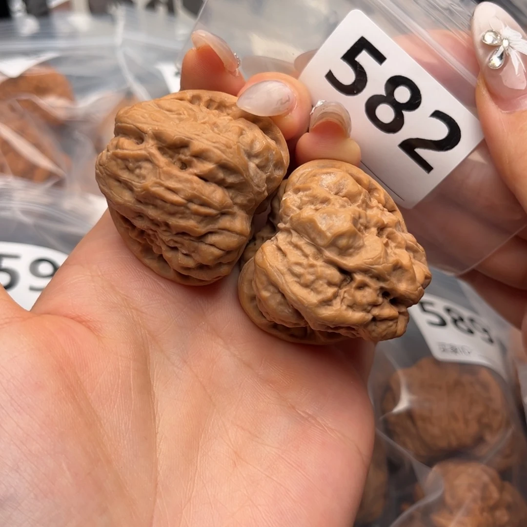 文玩核桃把件边40肚42高34