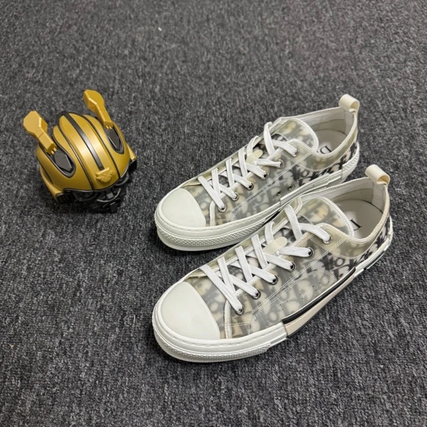 99新 DIOR/迪奥 /41码/B23/黑白老花满印板鞋/公价8600/