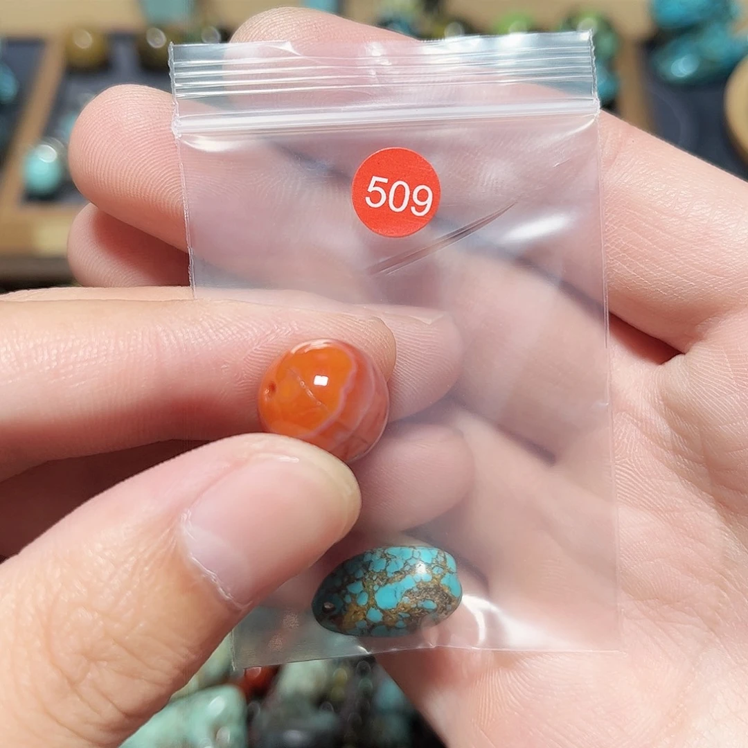 纵***舞玛瑙/玉髓未镶嵌圆珠桶珠老型手串！！