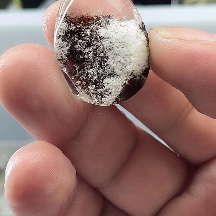 用***1未镶嵌吊坠(赠链)水晶