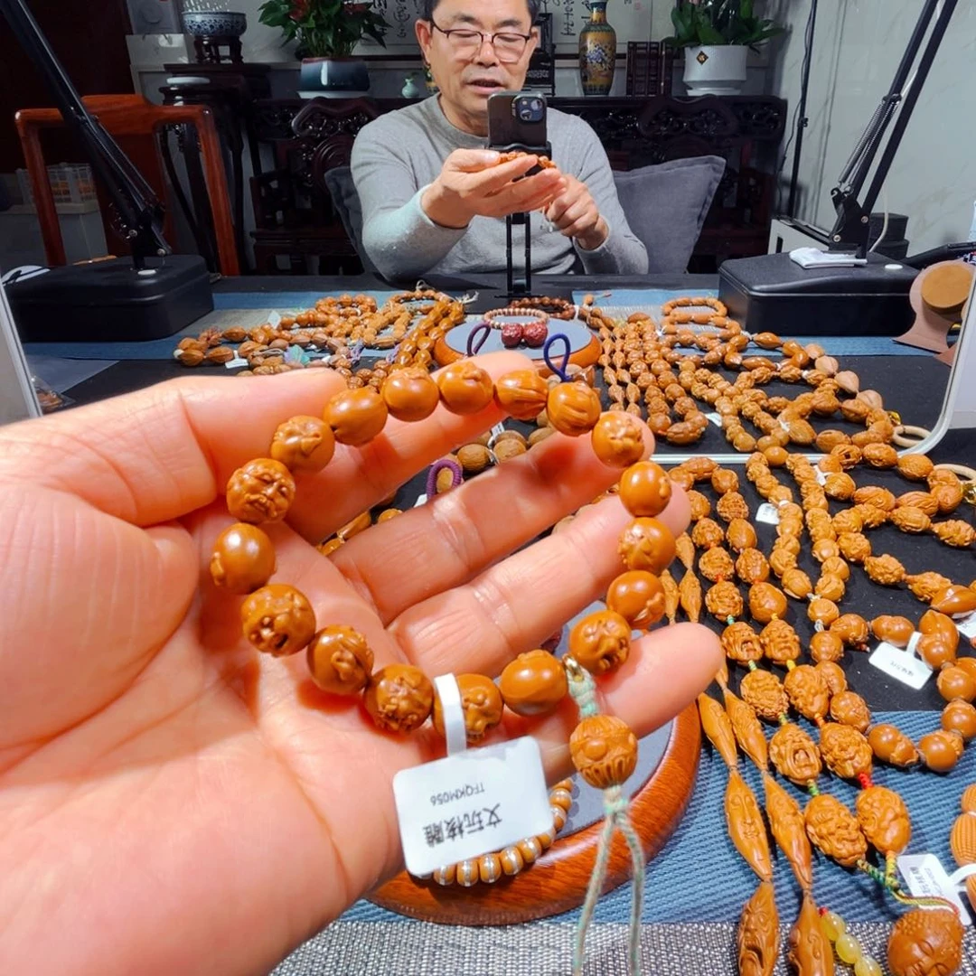 吊坠橄榄核新人在这里