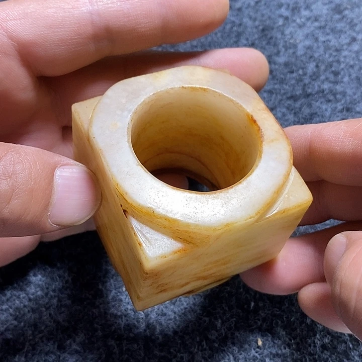 龙脊菩提吊坠