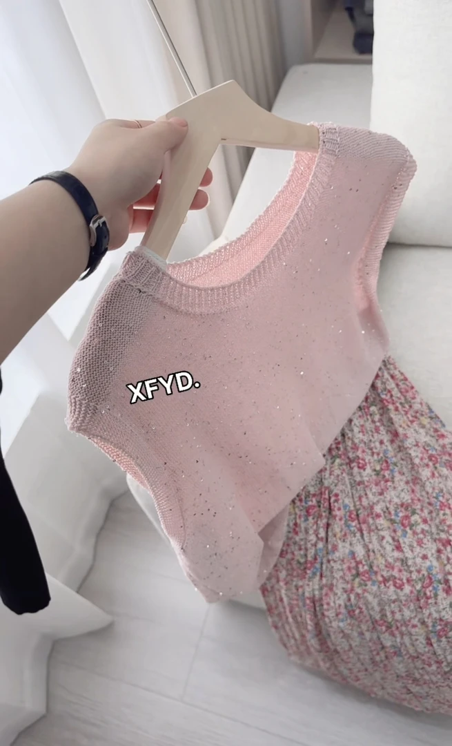 小朵家 ins穿搭#夏季清新珠片和纸亚麻无袖背心