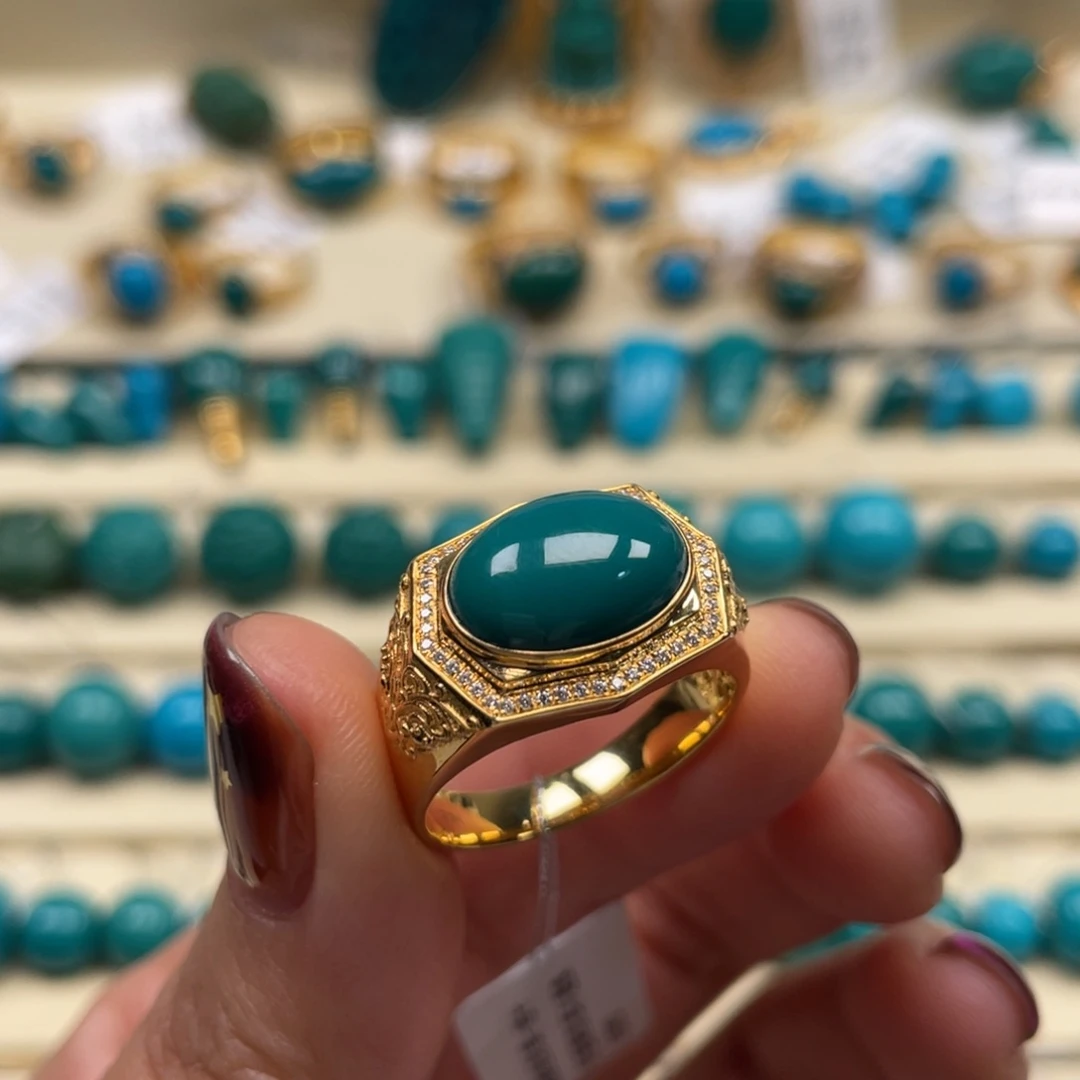 18K金镶嵌绿松石珠宝奇石戒指