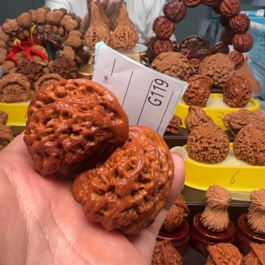 把件文玩核桃崩****半壁