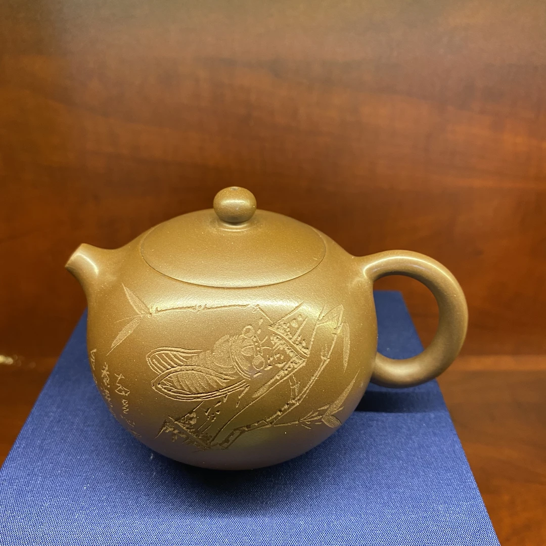 宜兴市DT860秋趣河豚西施WG泥[琦]紫砂壶