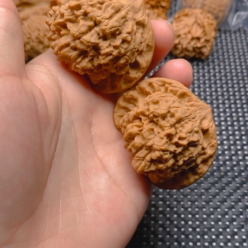 【闪购商品】文玩核桃吊坠核桃