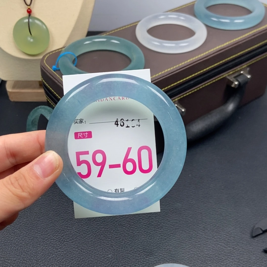 未镶嵌手镯石英质玉▪️****