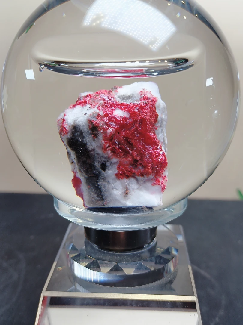 含辰砂工艺品辰砂球8cm原石摆件