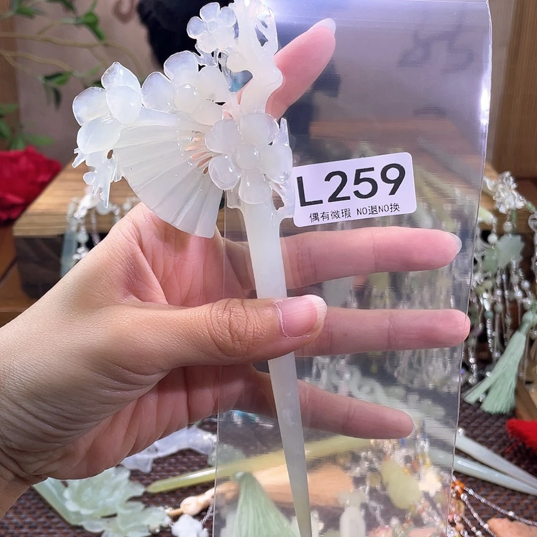 莉****合金蛇纹石玉发饰