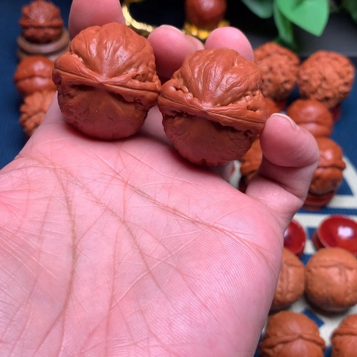 把件桃核索**周野生小手捻