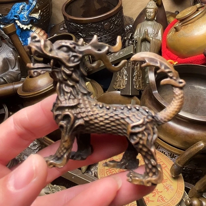 精美铜器批发档口