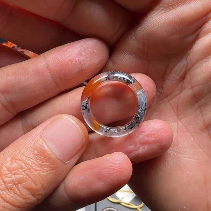 南红玛瑙未镶嵌颈饰