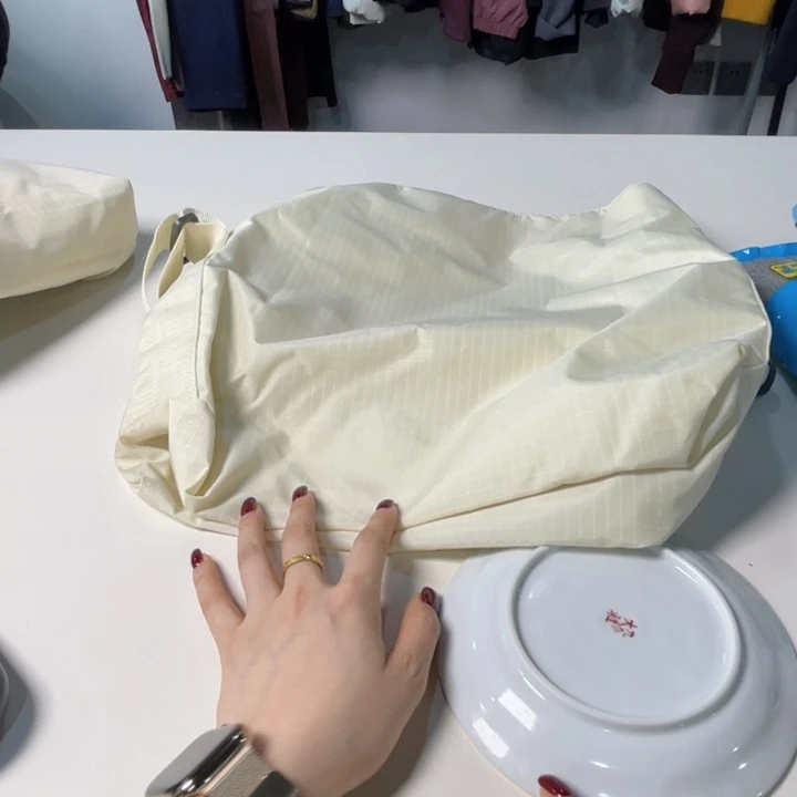 瓷片16升。。。。。。。。。。。。。。。