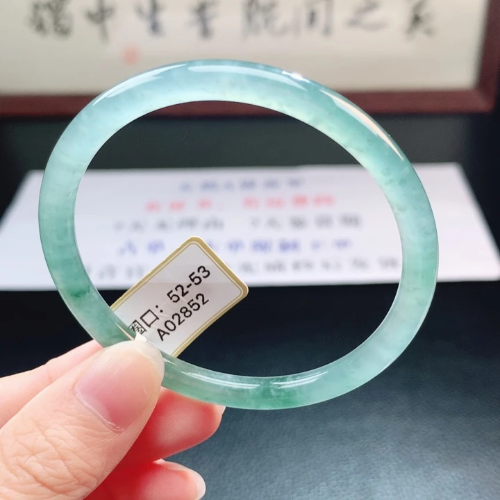 翡翠未镶嵌手镯翡翠手镯42