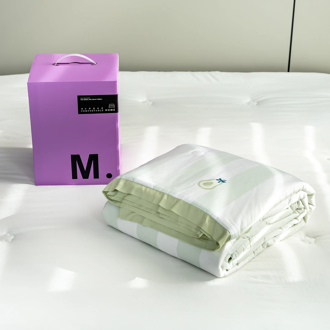 【M.LANG】莱赛尔天丝舒适夏凉被 牛油果绿