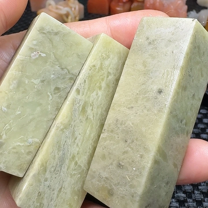 老挝石真真正正章