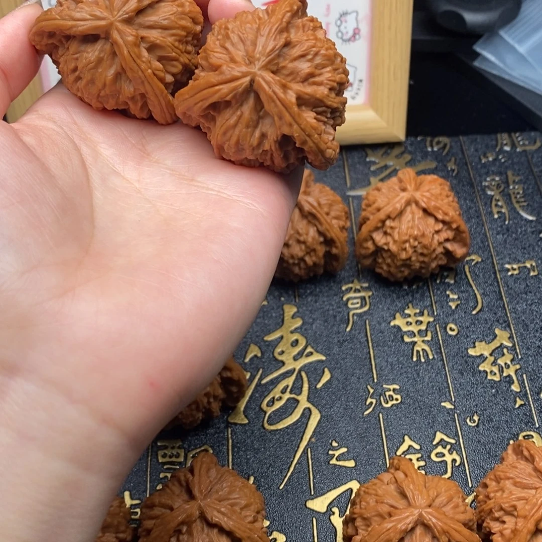 6***3吊坠文玩核桃白狮111111111111