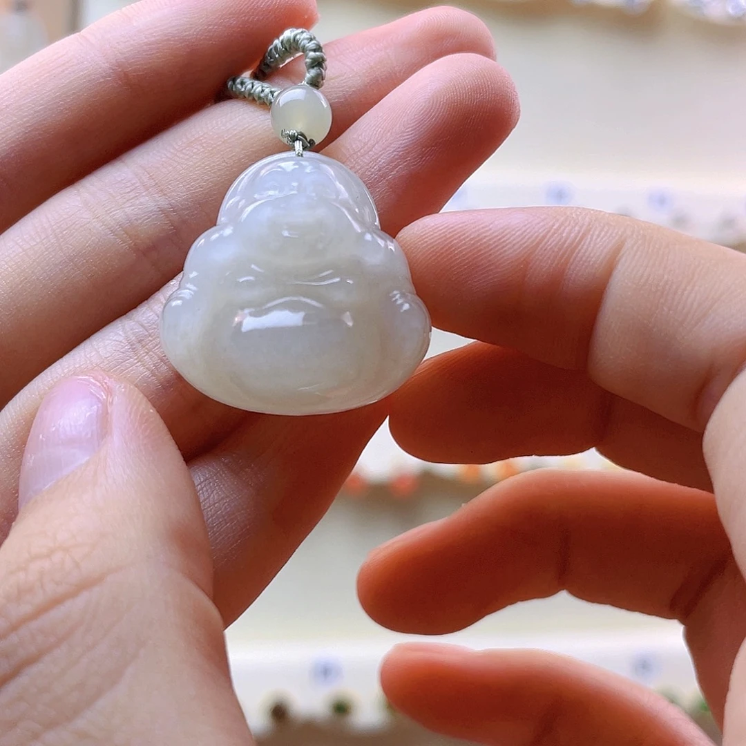****静和田玉未镶嵌吊坠(赠链)