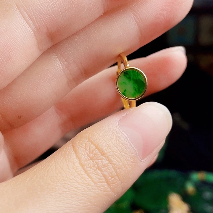 翡翠银S925镶嵌颈饰多样性