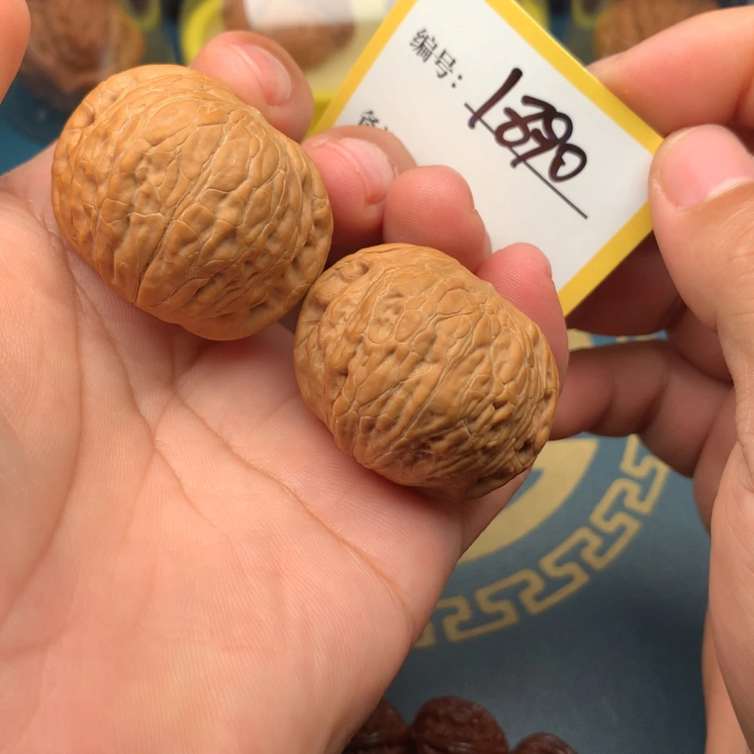 文玩核桃把件39全品铁锤1890