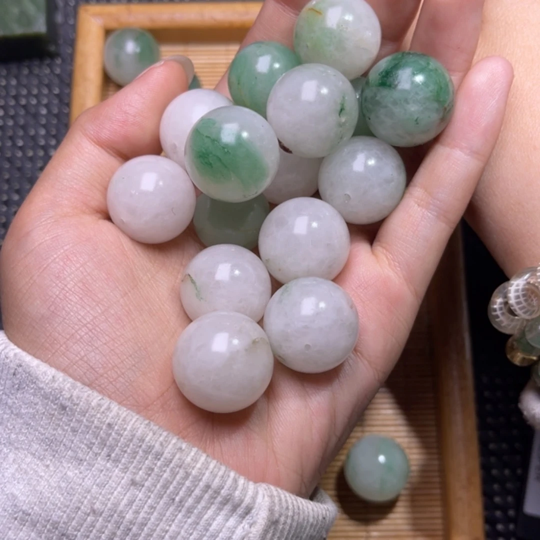 未镶嵌和田玉珠宝半成品