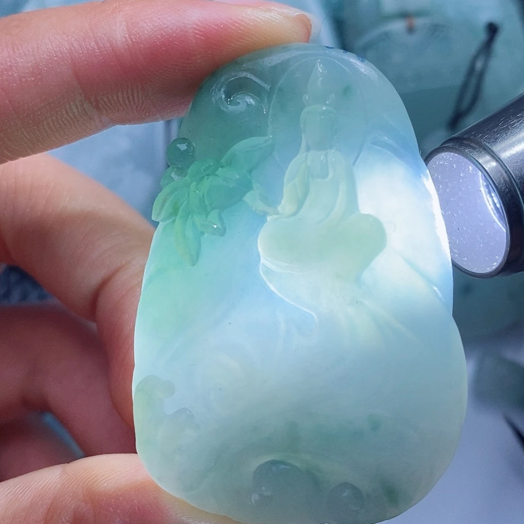 定制翡翠未镶嵌毛货付款后确认抛光