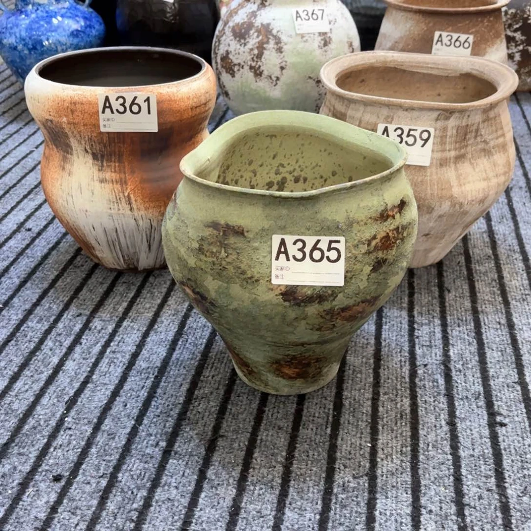 瓶肆****梅陶瓷瓶口径高度左右