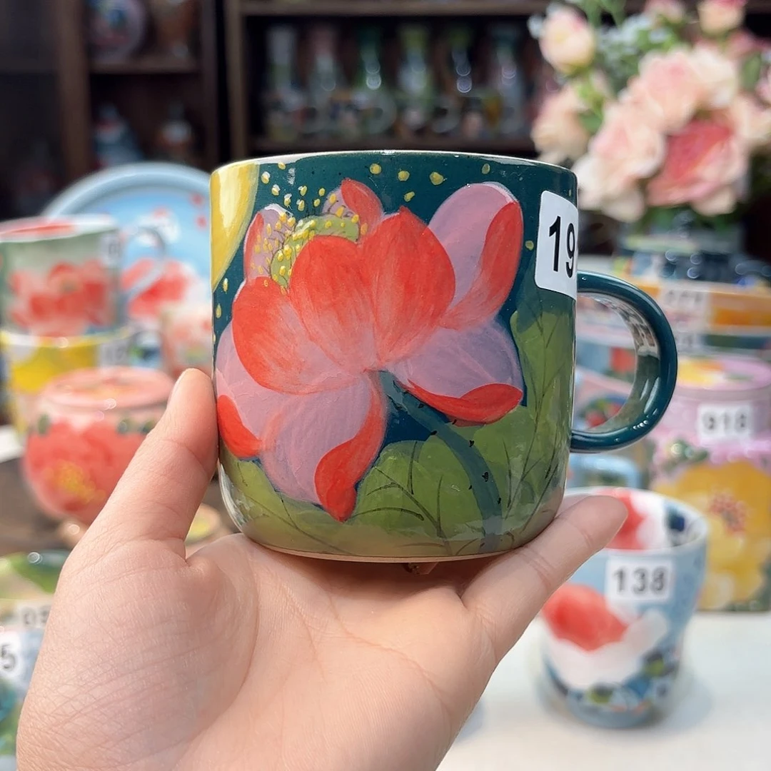 瓷片兔兔好e l l l l l l l l l lv t