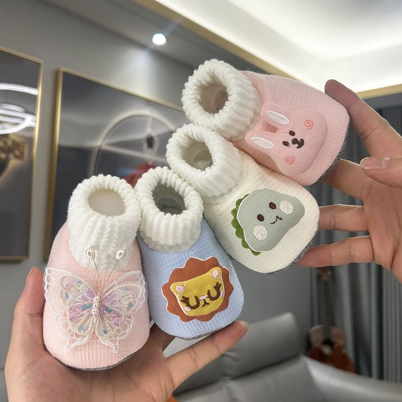 春秋婴儿袜鞋子宝宝男女柔软舒适卡通萌萌哒外穿学步鞋透气脚套袜