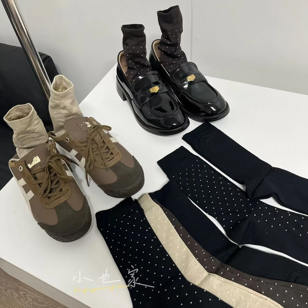 小也   无缝一体   竹炭棉！复古波点袜