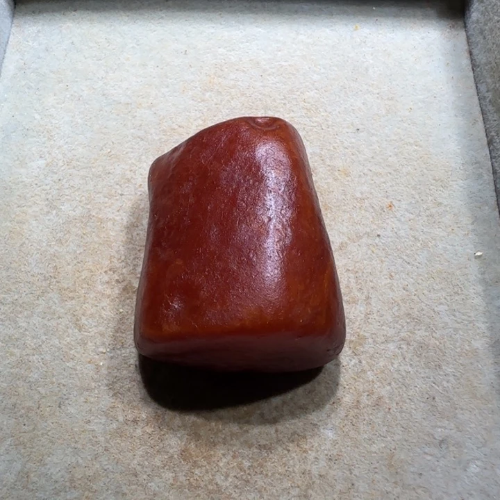 未镶嵌定制琥珀专属定制