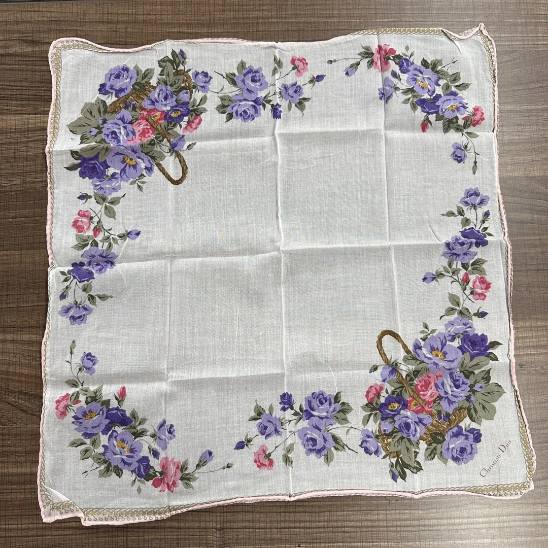 95新 DIOR/迪奥 女士48*48花卉方巾 丝巾中古斜纹围巾156048