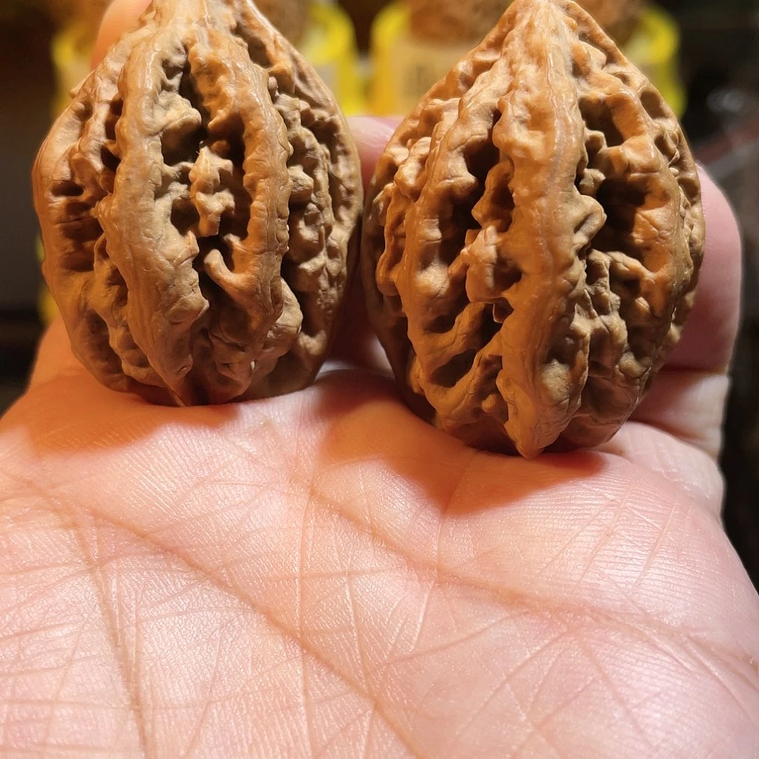 文玩核桃吊坠手雷